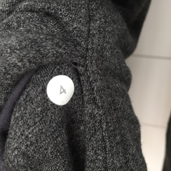 🛑 SOLD LULULEMON Savasana Wrap Jacket Heathered - Picture 7 of 16